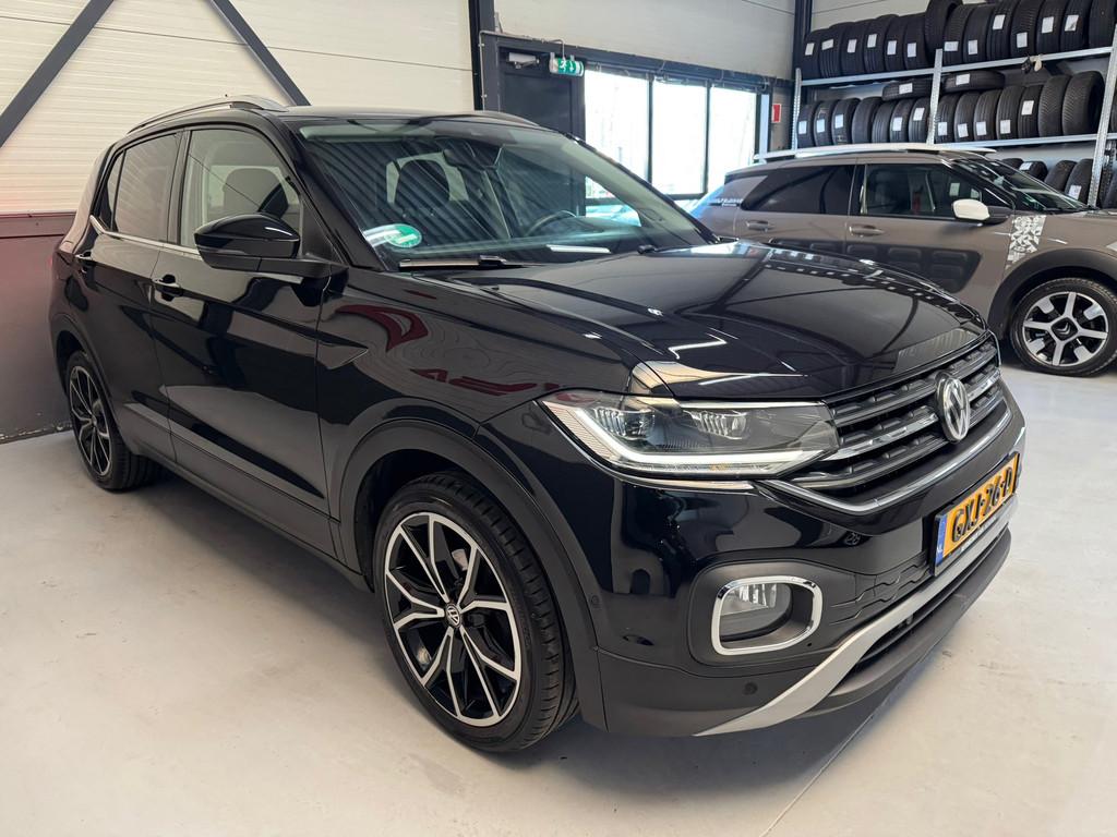 Volkswagen T-CROSS 1.0 TSI Style|Virtual Display|Led|Trekhaa, Gebruikt, Met garantie (alle), 116 pk, Zwart