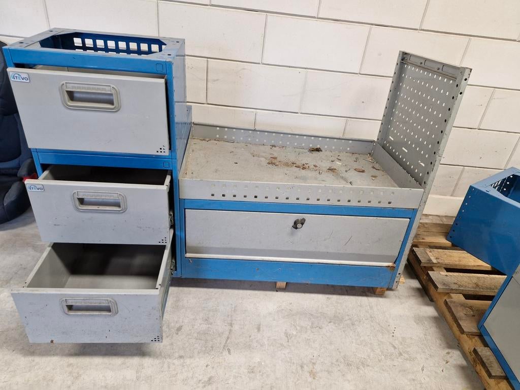 Metalen bus inrichting merk: Modul Tevo, Auto diversen, Overige Auto diversen, Ophalen of Verzenden