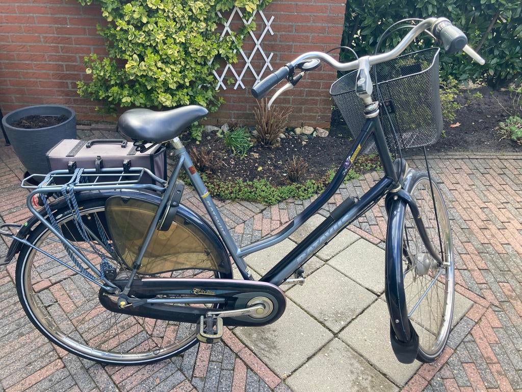 Mooie Batavus city line damesfiets, Fietsen en Brommers, Fietsen | Dames | Omafietsen, 56 cm of meer, Ophalen, Zo goed als nieuw