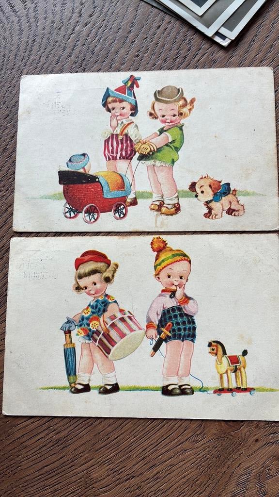 2 kinderkaarten. Met de wandelwagen,hondje. Met trekpaardje, Ophalen of Verzenden, 1920 tot 1940, Gelopen, Overige thema's
