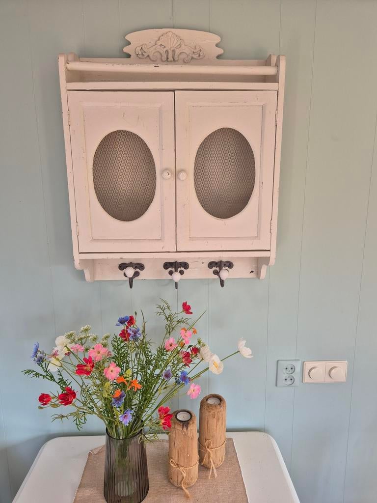 Brocante hangkastje, Ophalen of Verzenden, 50 tot 70 cm, 100 cm of meer, 105 cm of meer