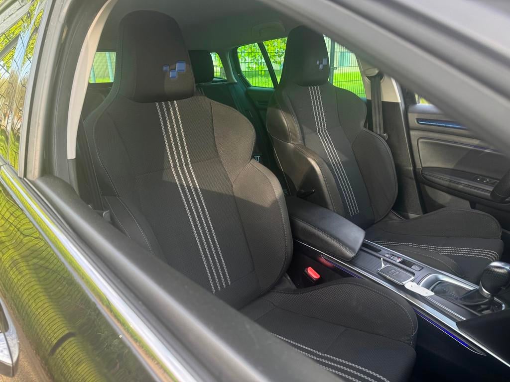 Renault Mégane Estate 1.3 TCe GT-Line Aut Keyless LED Camer, Gebruikt, Euro 6, 4 cilinders, 1290 kg