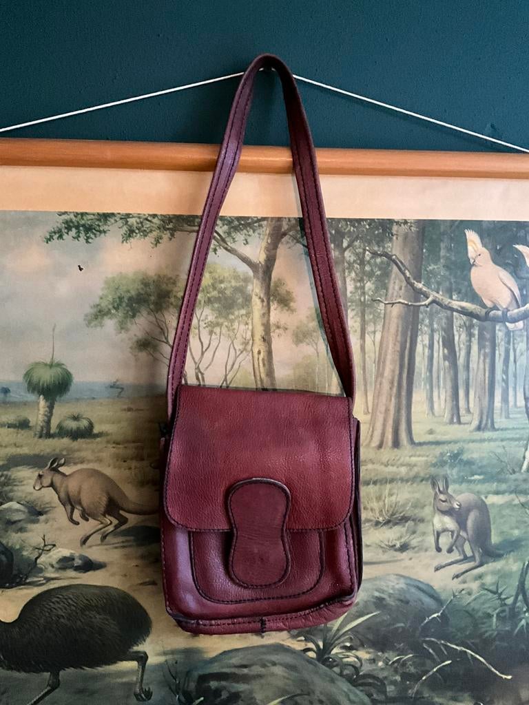 Echt Vintage jaren zeventig rood leren schoudertas 70’ tas, Ophalen of Verzenden, Gebruikt, Rood, Leer