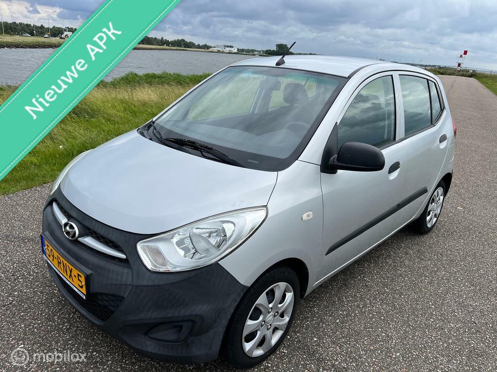 Hyundai i10 1.1 Pure *Lage KM*, Euro 5, Gebruikt, 4 cilinders, 400 kg