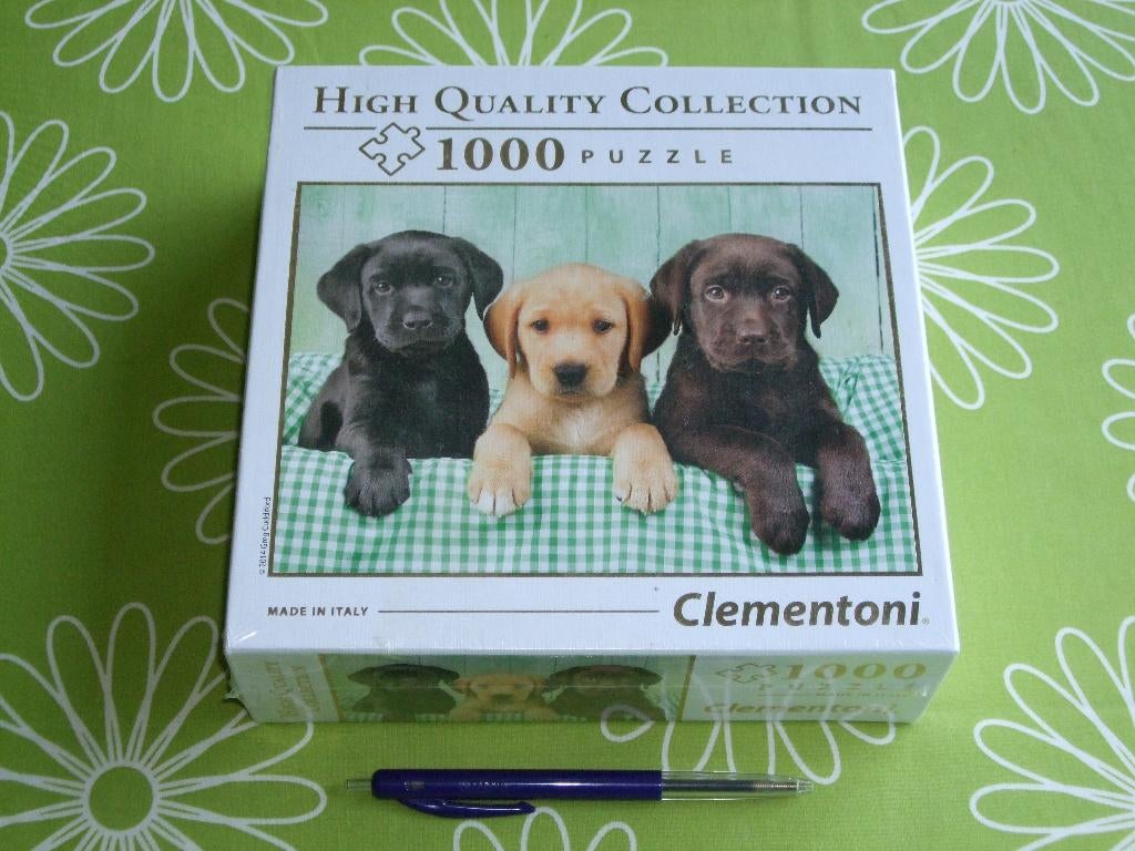 Nieuw in seal: Drie Labradors puppies puzzel 1000 stukjes, Ophalen of Verzenden, 500 t/m 1500 stukjes, Nieuw, Legpuzzel