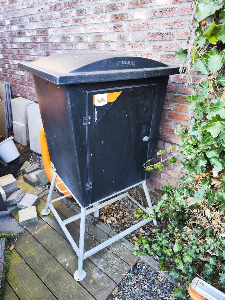 Bouwstroomkast en waterput, Ophalen of Verzenden, Zo goed als nieuw