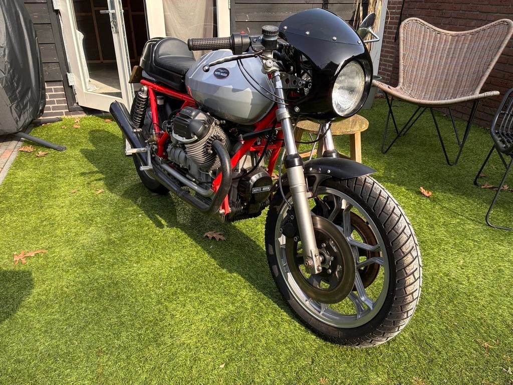 Unieke Moto Guzzi 1000SP Caferacer, Motoren, Motoren | Moto Guzzi, 2 cilinders, Motorrijbewijs A, Sportuitlaat, Particulier