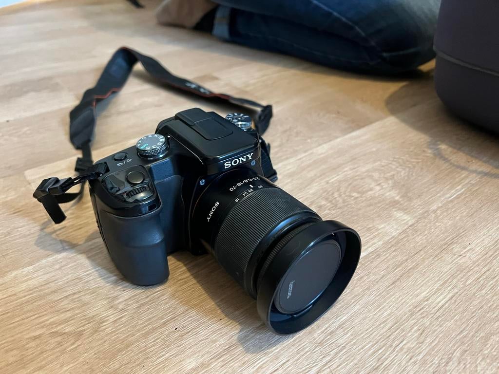 Sony spiegelreflex camera met Sigma lens, Ophalen, Gebruikt, Spiegelreflex, Sony
