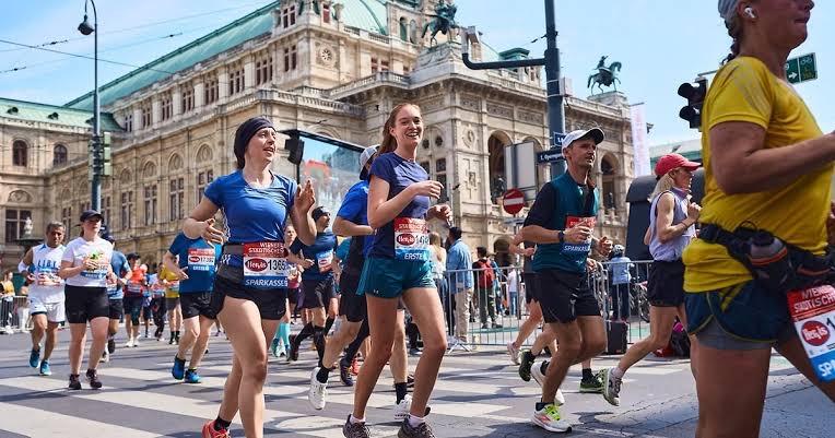 Gezocht: startbewijs halve marathon Wenen/Vienna 2026, Eén persoon, April