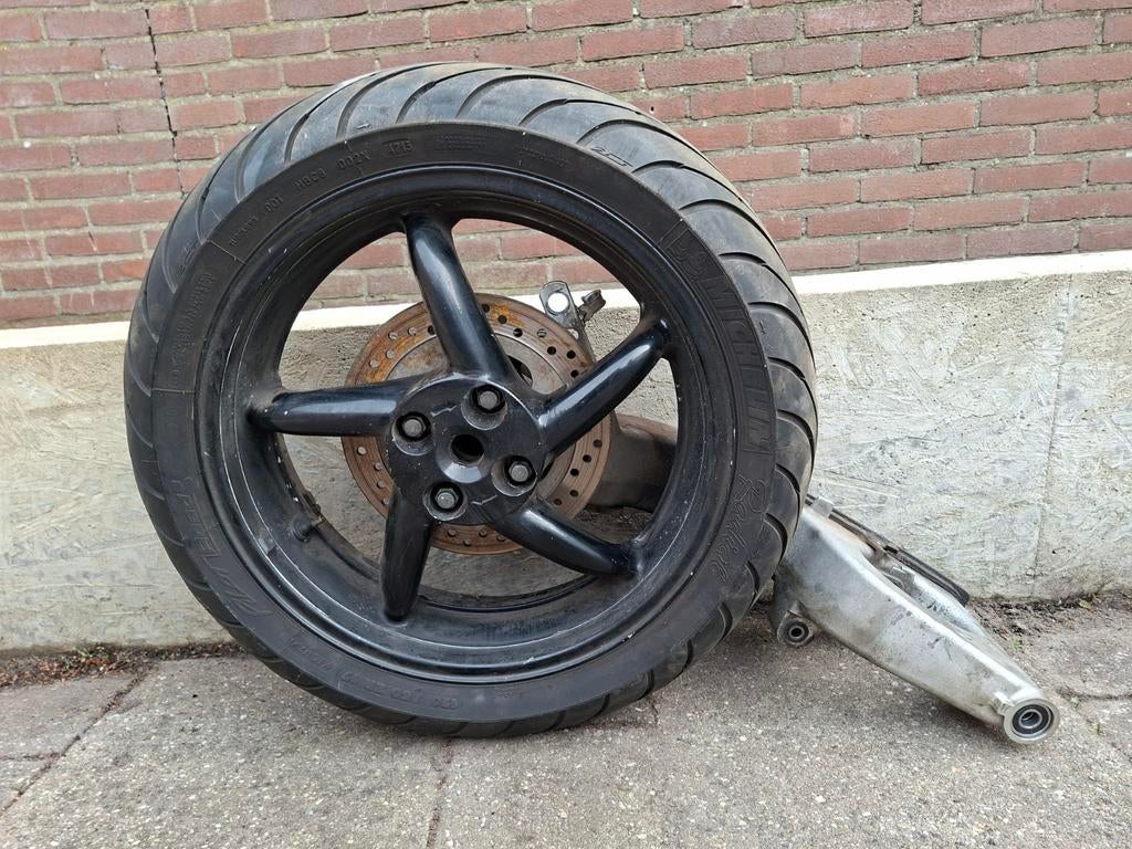 Honda VFR single side swingarm achterbrug met wiel, Ophalen of Verzenden, Gebruikt