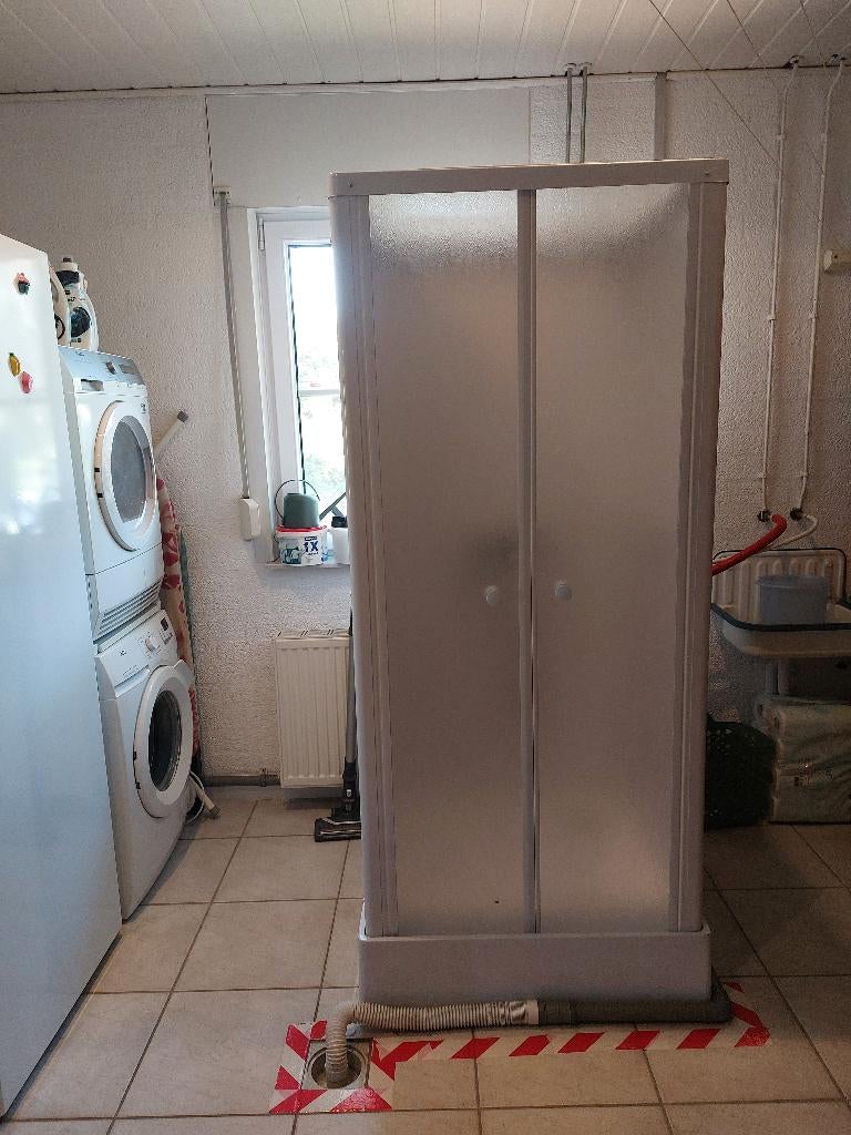 Mobiele (nood)douchecabine Sani Broyeur, zo goed als nieuw., Doe-het-zelf en Verbouw, Ophalen, Zo goed als nieuw, Douche