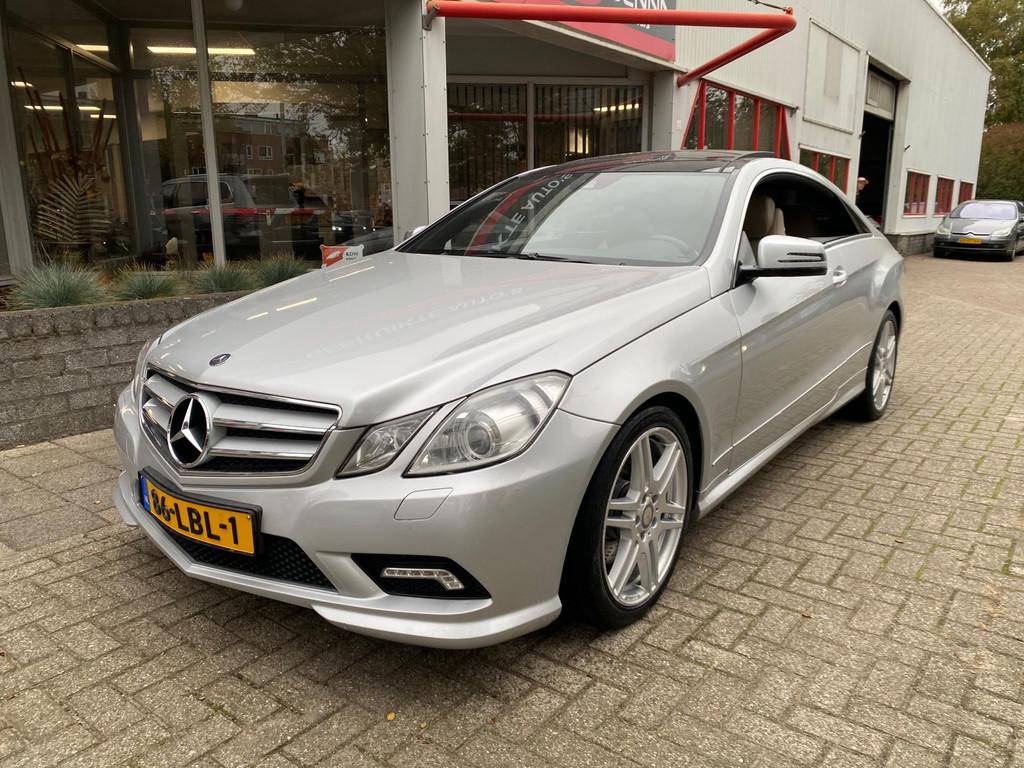Mercedes-Benz E-klasse Coupé 250 CGI AMG - Pano - Leer - Xe, Euro 5, Achterwielaandrijving, Beige, 4 cilinders