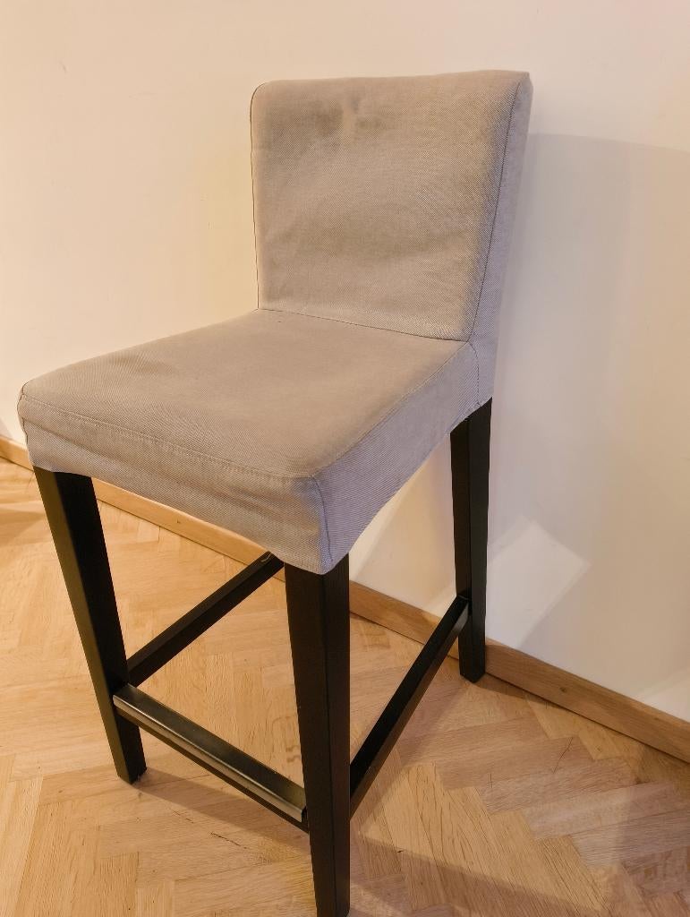 Table and chairs, Huis en Inrichting, Tafels | Eettafels, Ophalen, Gebruikt, 100 tot 150 cm, 50 tot 100 cm