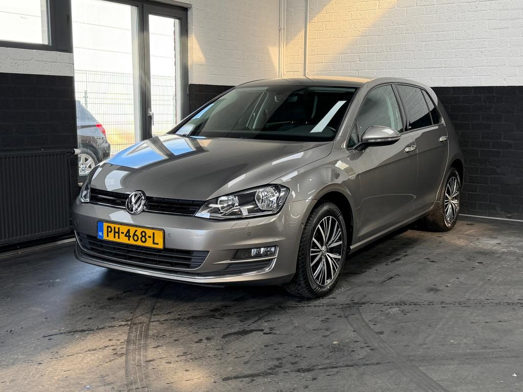 Volkswagen Golf 1.2 TSI Allstar | DSG | 110PK | Navi | Stoel, Stof, Gebruikt, 4 cilinders, 620 kg