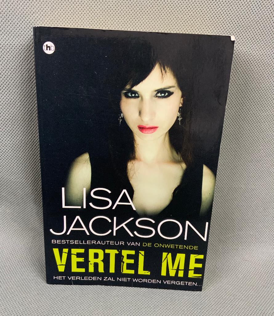Boek / Thriller Vertel me - Lisa Jackson, Gelezen, Lisa Jackson, Ophalen of Verzenden, Amerika