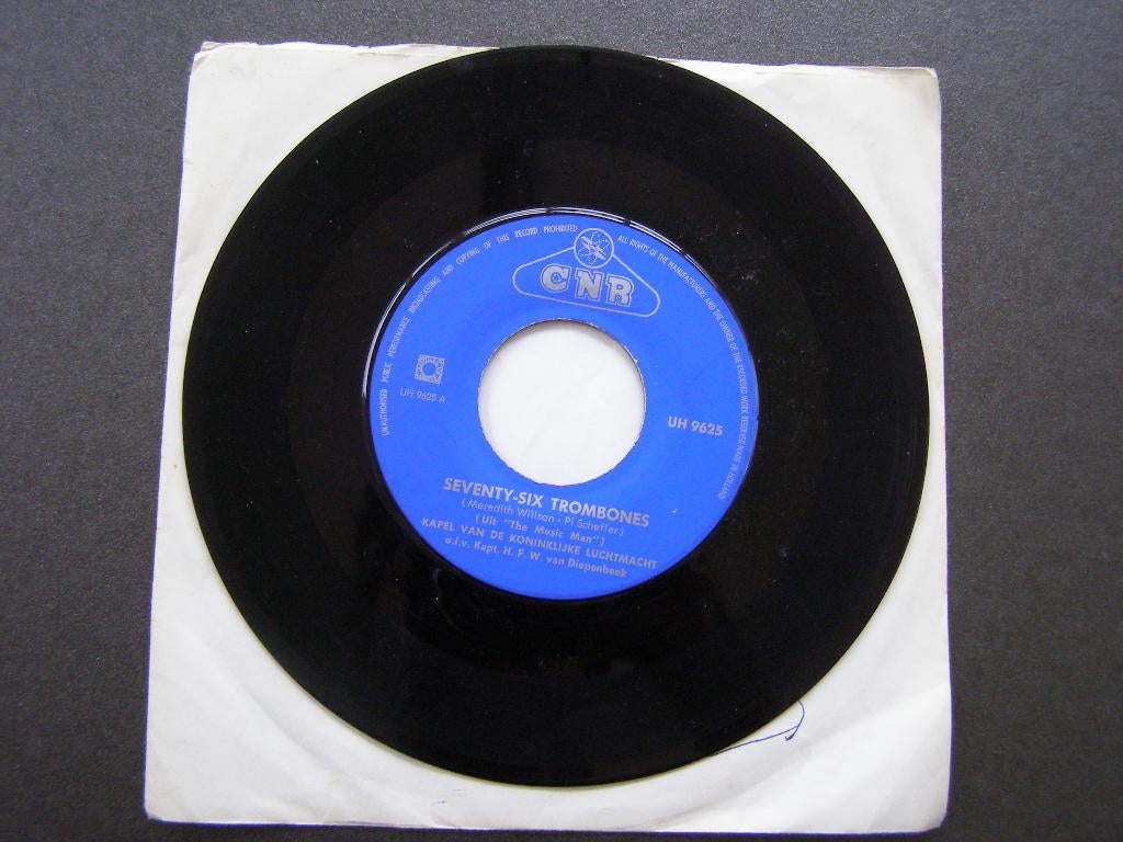 Single: Kapel van de Koninklijke Landmacht; Taptoe / Fanfare, Gebruikt, Overige genres, 7 inch, Single