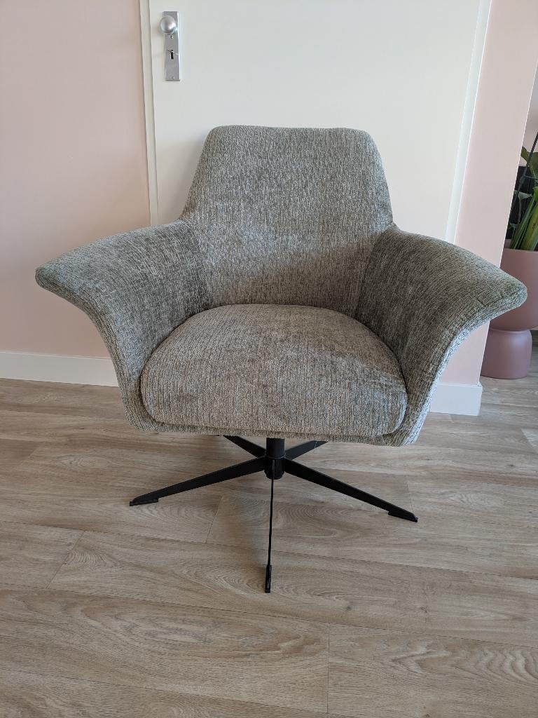 Draaifauteuil in kleur tijm (lichtgroen), Huis en Inrichting, Ophalen, Minder dan 75 cm, Zo goed als nieuw, Stof