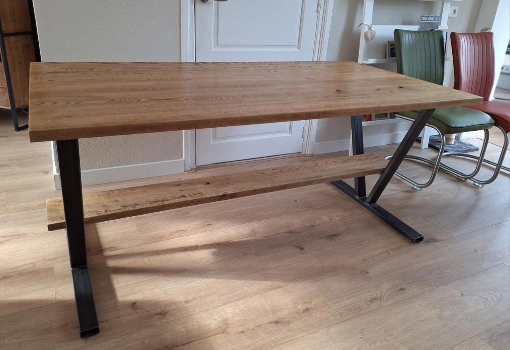 Als NIEUW: unieke tafel, zware kwaliteit., Ophalen, Zo goed als nieuw, Rechthoekig, 50 tot 100 cm