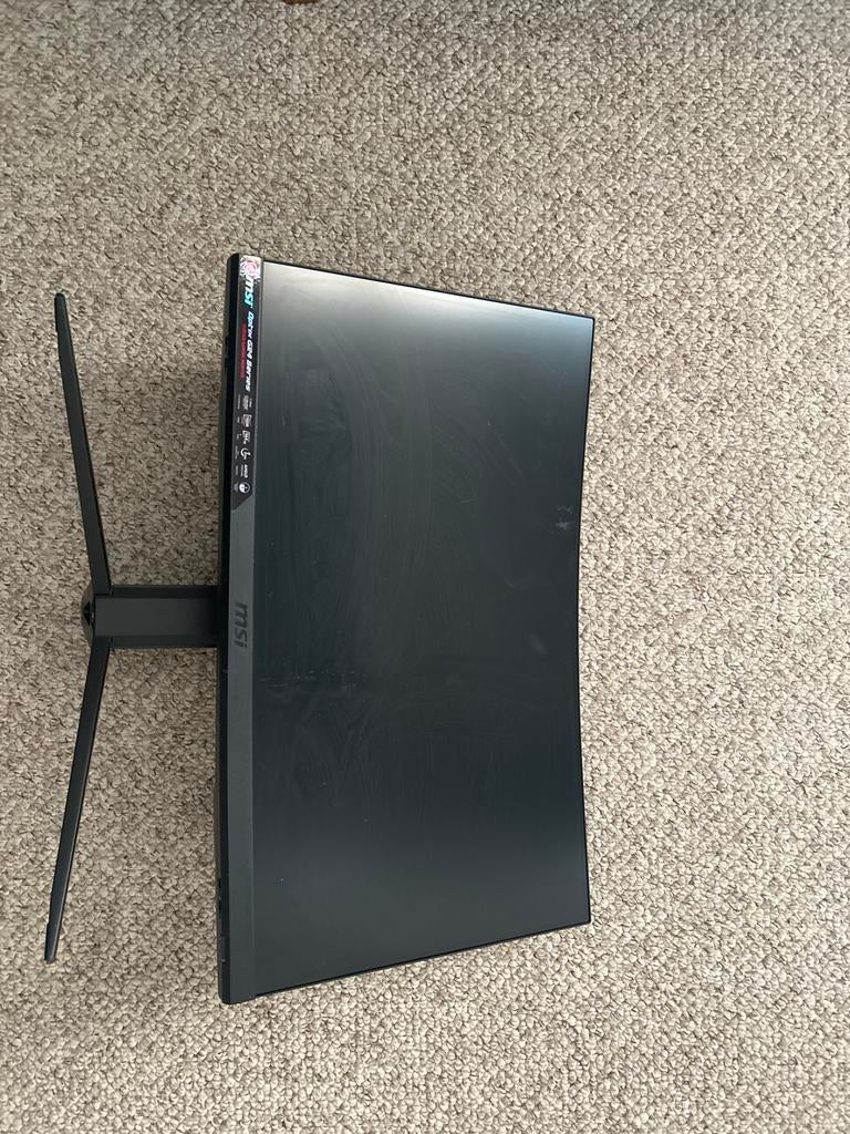 MSI Optix G24 Curved Gaming Monitor 144Hz MOET WEG, Gebruikt, 101 t/m 150 Hz, Curved, 1 tot 2 ms