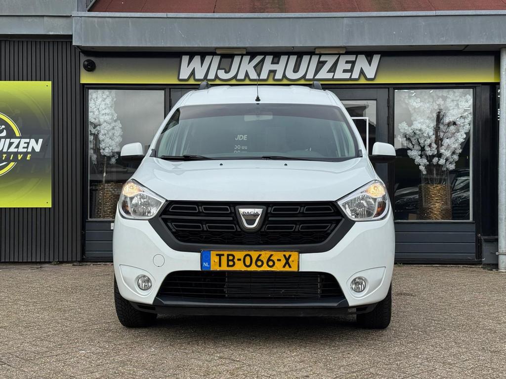 Dacia Dokker 1.6 SCe met Airco ! Trekhaak ! Cruise ! Nap !, Voorwielaandrijving, Stof, 4 cilinders, Wit