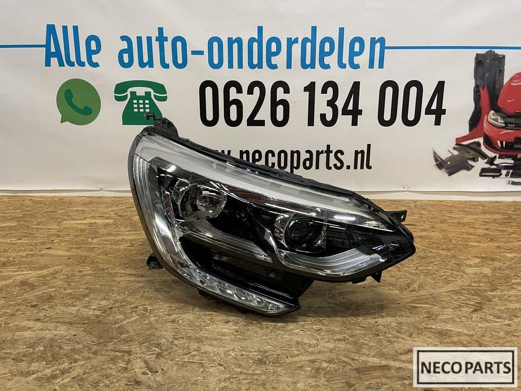 RENAULT MEGANE 4 H7 LED KOPLAMP RECHTS 260102555R ORIGINEEL, Auto-onderdelen, Verlichting, Renault, Gebruikt, Ophalen of Verzenden