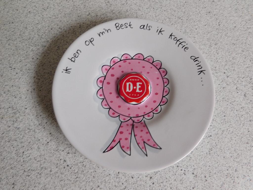 Schotel 15 cm. Roze Rozet Douwe Egberts by Blond Amsterdam, Blond Amsterdam, Ophalen of Verzenden, Zo goed als nieuw, Kop(pen) en/of Schotel(s)