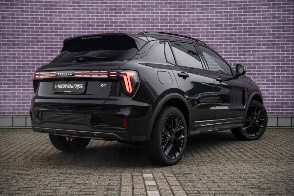 Lynk & Co 01 1.5 More | NIEUW MODEL 2026 | Sparkling Black |, 1800 kg, Euro 6, 4 cilinders, Zwart