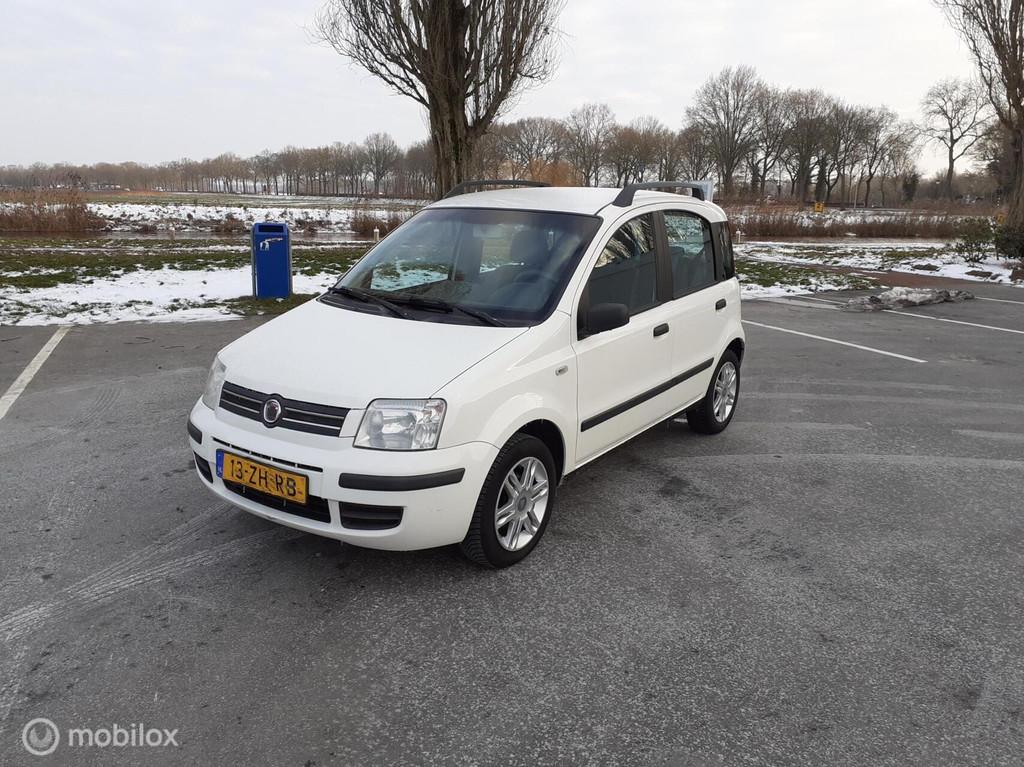 Fiat Panda 1.2 Dynamic airco cv 5 drs, Voorwielaandrijving, Elektrische ramen, Gebruikt, Wit