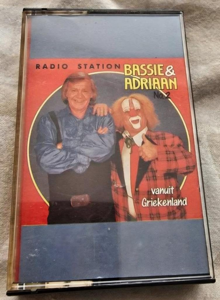 GEZOCHT > Bassie & Adriaan Radio Station No. 2, Cd's en Dvd's, Cassettebandjes, Zo goed als nieuw, Origineel, 1 bandje, Ophalen