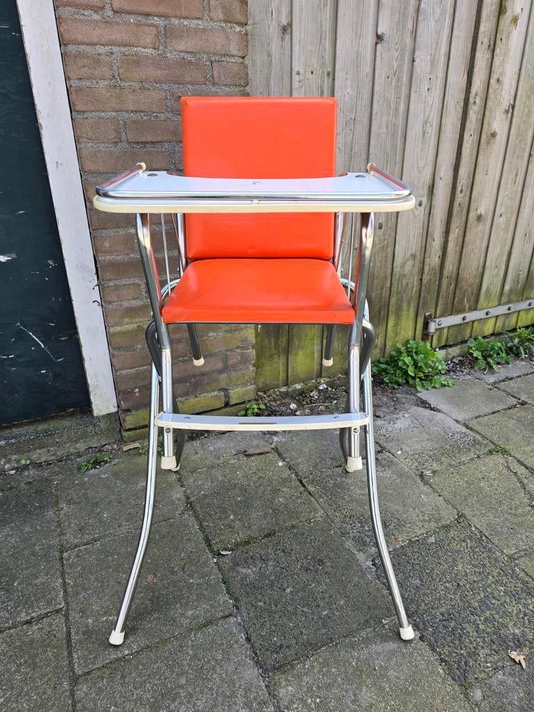 vintage kinderstoel , american diner style,, Huis en Inrichting, Barkrukken, 1 kruk, Ophalen, 60 tot 90 cm