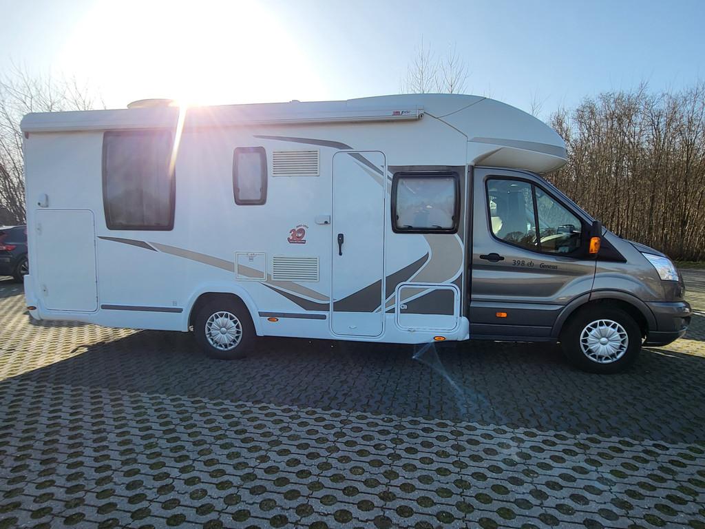 Challenger Challenger Genesis Ford Queensbed (bj 2016), Ringverwarming, Bedrijf, Handgeschakeld, Luifel