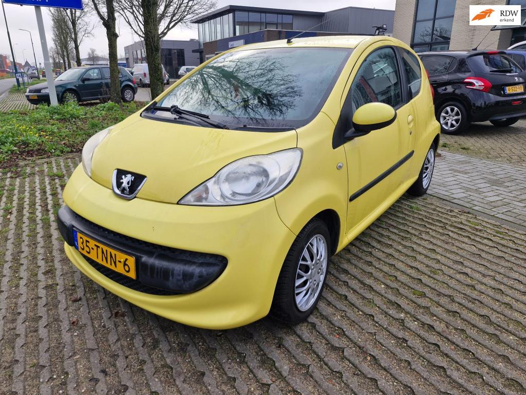 Peugeot 107 1.0-12V XR Bj.2006 Kmst .271916 Met APK tot 12-`, Stof, Gebruikt, Overige kleuren, 4 stoelen