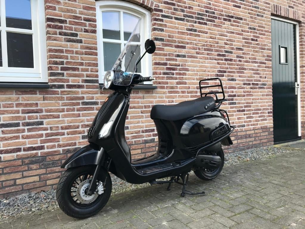 LA SOURIS SOURINI BROM 2023 GTS TOSCANA BTC VX50 SENZO RIVA, Ophalen, Gebruikt, Maximaal 45 km/u, Benzine