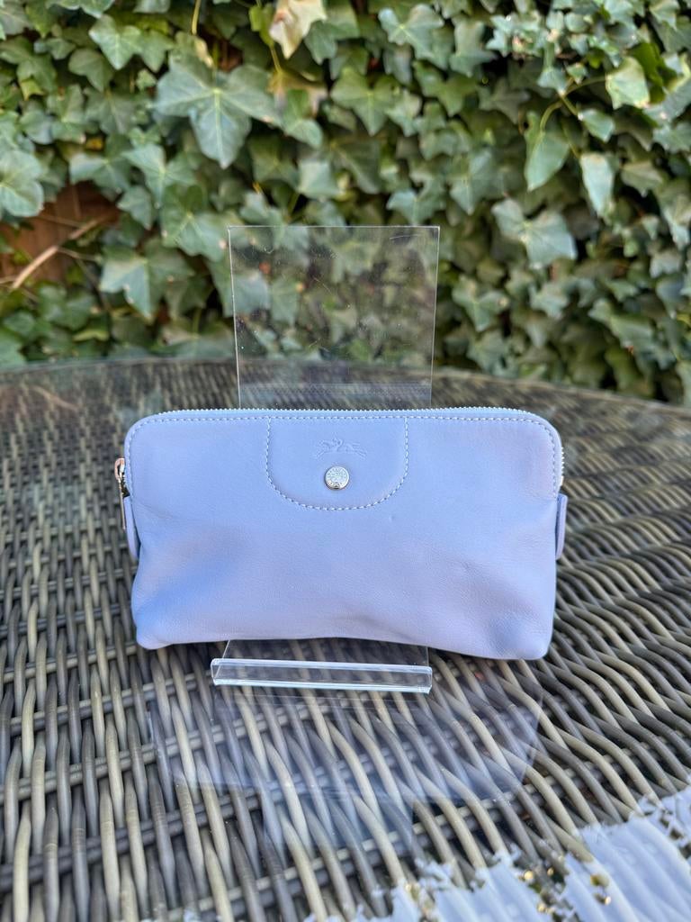 Longchamp toilettas | leer | lichtblauw | 13x21 cm, Ophalen, Zo goed als nieuw, Blauw, Heer of Dame