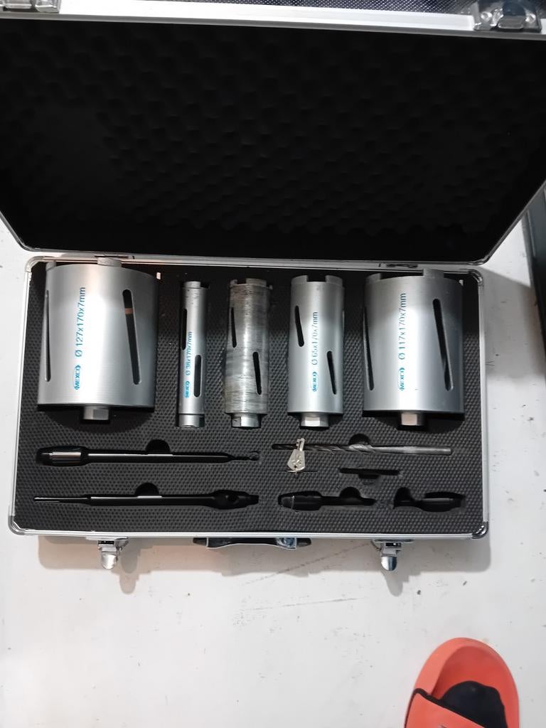 Nieuw ongebruikt set droogboren, Ophalen, Nieuw, Overige typen