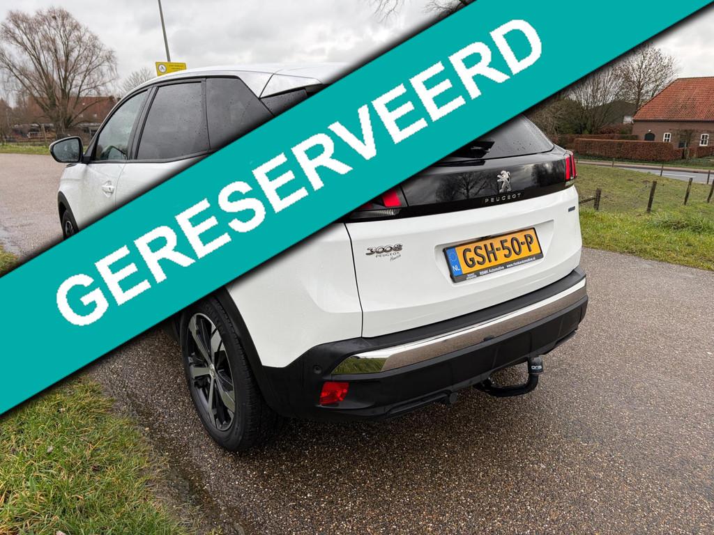 Peugeot 3008 1.2 PureTech Allure Trek H. Sfeer Luxe, Gebruikt, 1199 cc, Leder en Stof, Wit