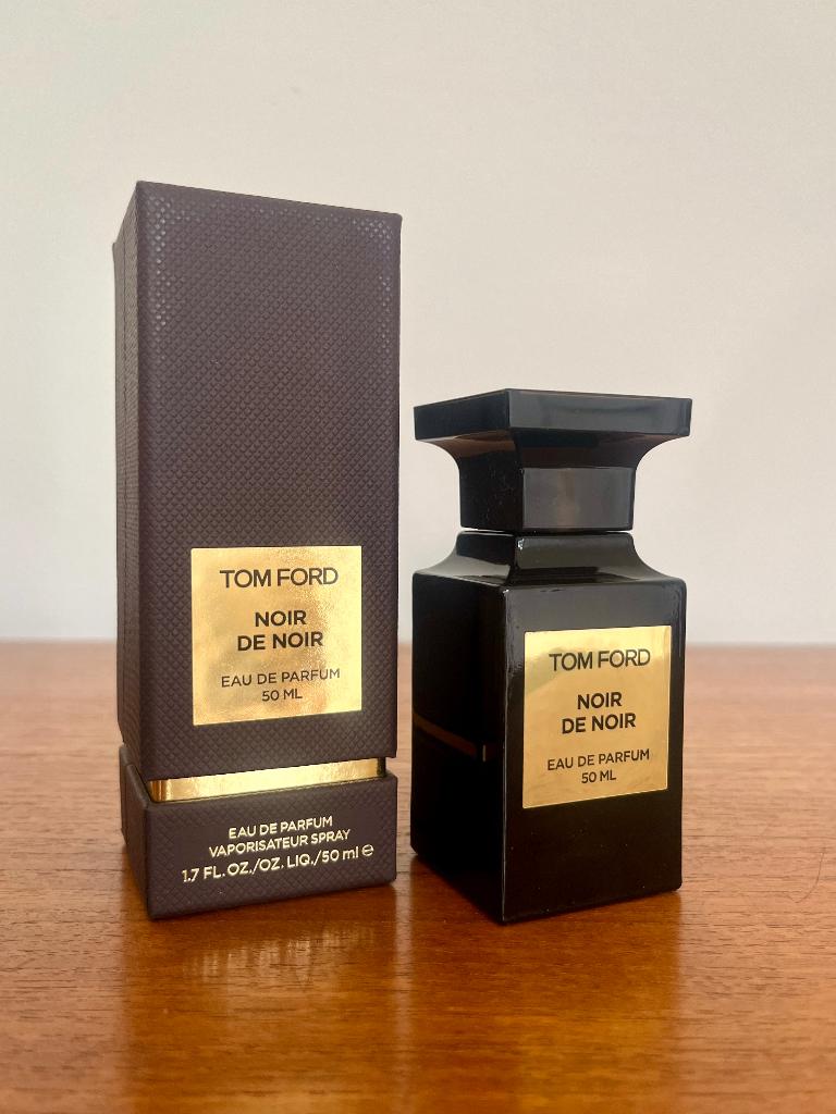 Tom Ford Noir de Noir EDP 50ml, Sieraden, Tassen en Uiterlijk, Uiterlijk | Parfum, Ophalen of Verzenden, Zo goed als nieuw