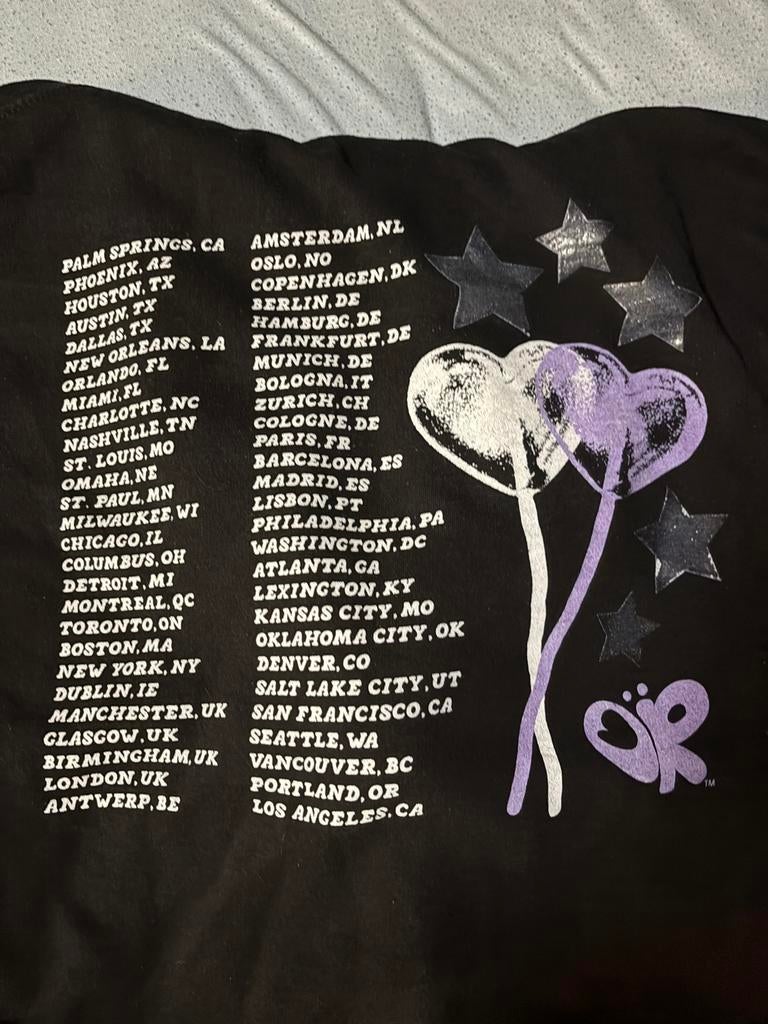 Trui Olivia Rodrigo, Ophalen, Zo goed als nieuw, Maat 46/48 (XL) of groter, Zwart