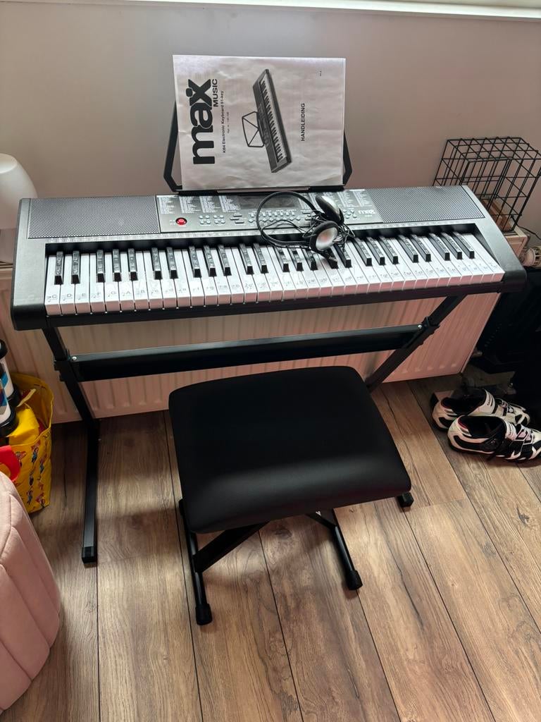 Keybord compleet, Ophalen, Zo goed als nieuw, Zwart