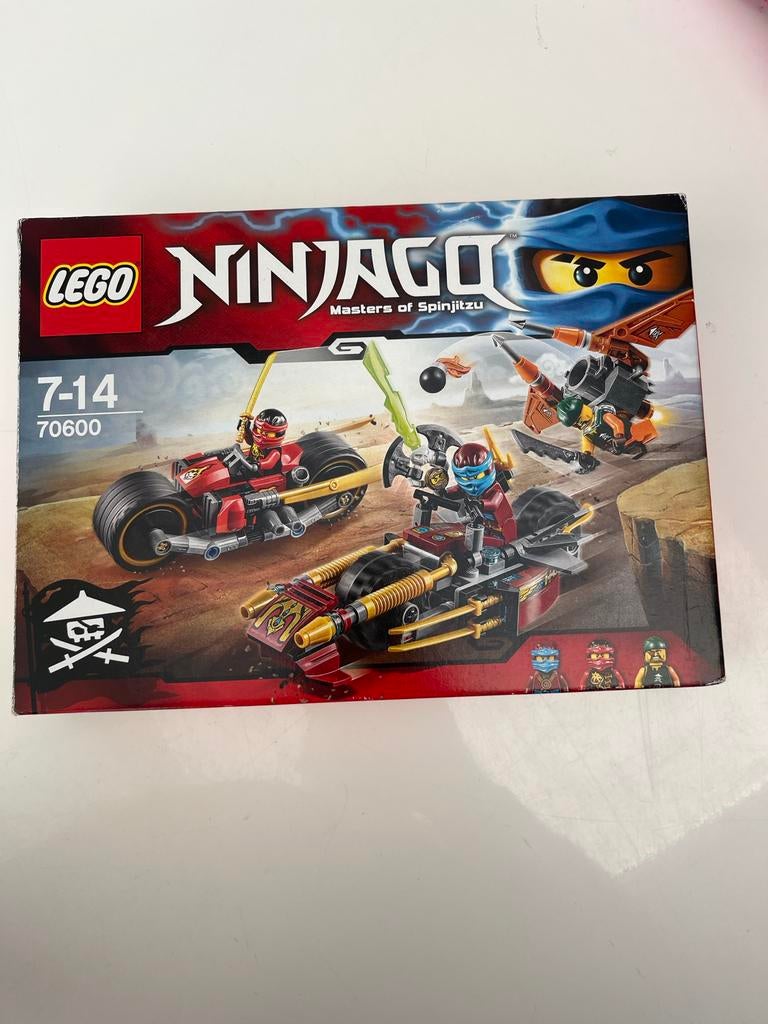 Lego Ninjago 70600 - Ninja Bike Chase, Ophalen of Verzenden, Zo goed als nieuw, Complete set, Lego