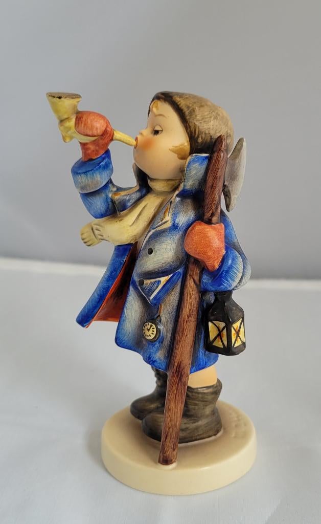 Hummel Goebel Nachtwachter 60 jaar oud, Verzamelen, Ophalen of Verzenden, Zo goed als nieuw, Hummel