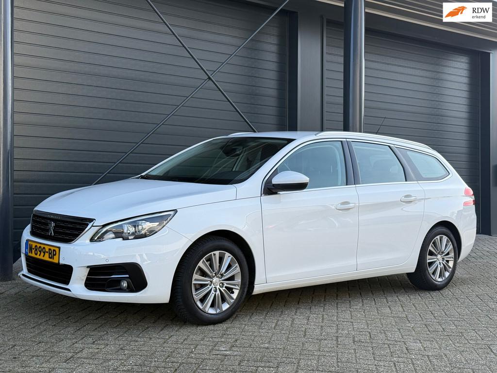 Peugeot 308 SW 1.2 PureTech Allure, 1 Eigenaar! Keyless, Sto, Gebruikt, 1199 cc, 635 kg, Leder en Stof