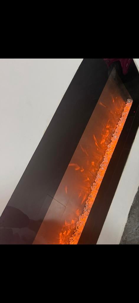 Electrisch verwarmde sfeerhaard met glazen front, Huis en Inrichting, Haarden, Ophalen, Zo goed als nieuw, Vrijstaande haard, Elektrische haard