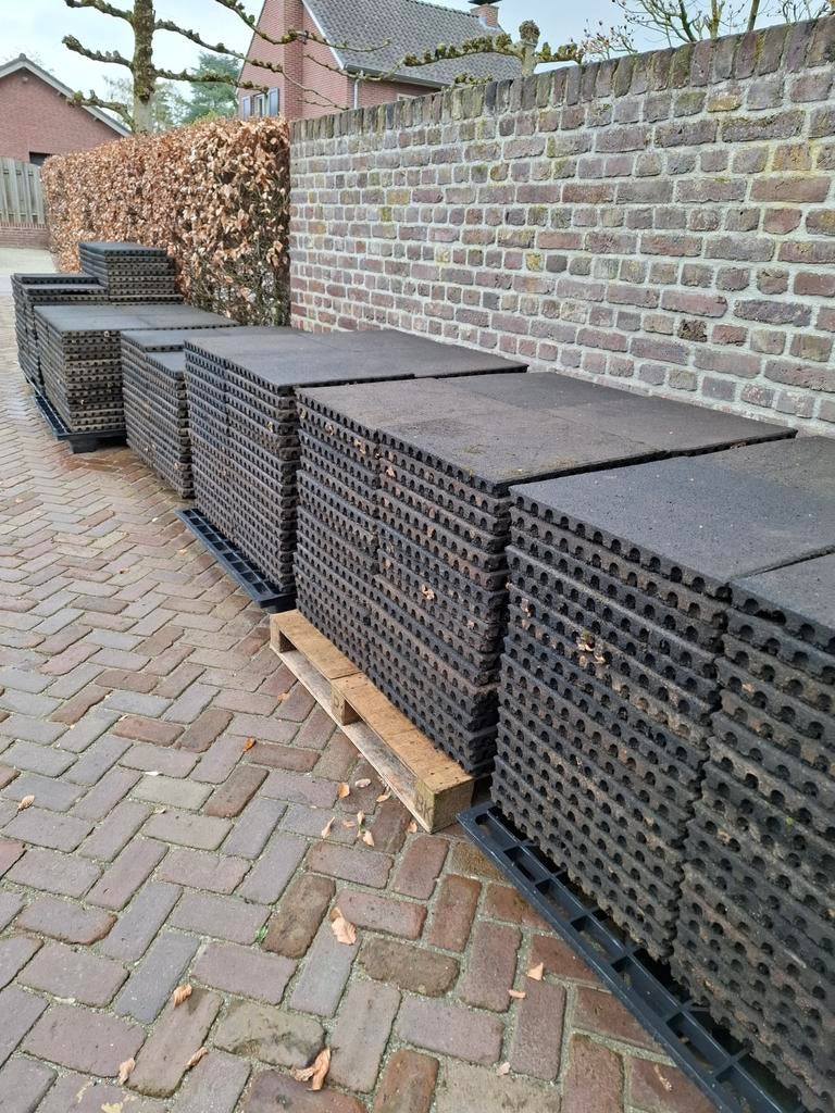 ✅️Rubberen tegels 50x50x4 cm Speeltoestellen Paardenstallen, Tuin en Terras, Ophalen, Rubber, Overige typen