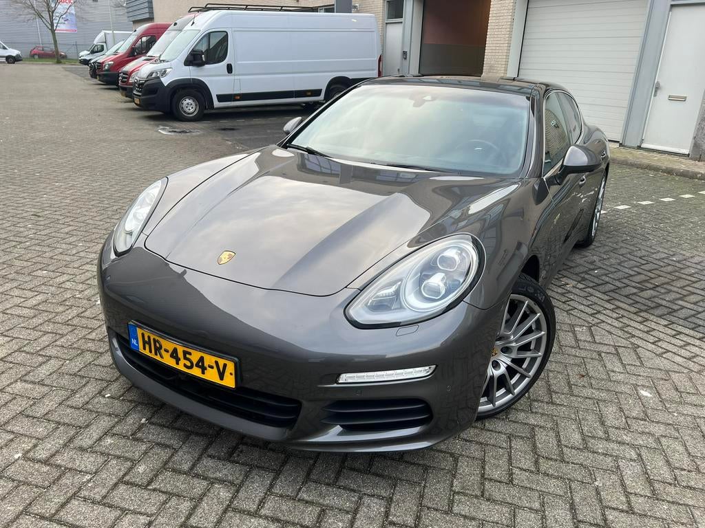 Porsche Panamera G1 II 3.0 416pk E-hybrid Tiptronic S 2015, Automaat, Achterwielaandrijving, 2995 cc, 32 km/l