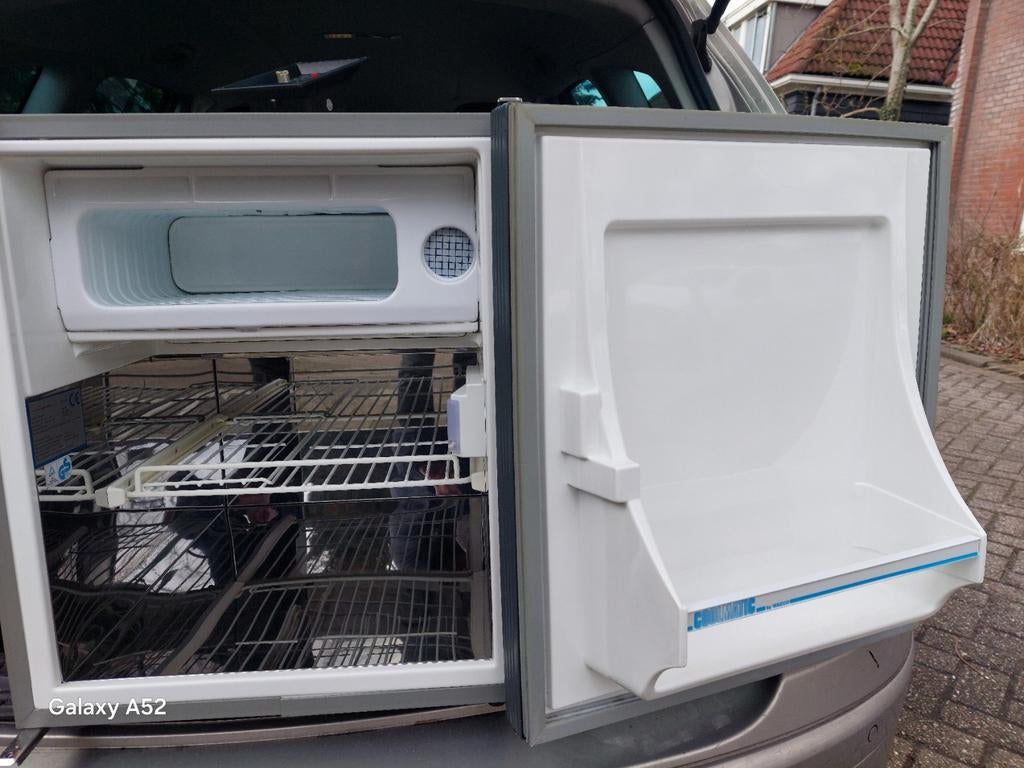 Waeco compressor camper boot koelkast op 12v 24v, Caravans en Kamperen, Camper-accessoires, Ophalen of Verzenden
