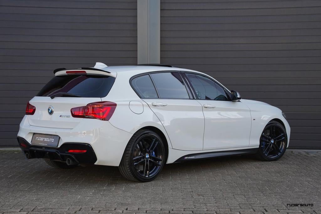 BMW 1-serie M140i LCI2 | Schuifdak | Navi Pro | 719M | M Spo, Achterwielaandrijving, Gebruikt, Bedrijf, 2998 cc