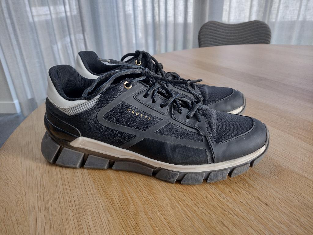 Schoenen Cruyff maat 44, Kleding | Heren, Schoenen, Cruyff, Zwart, Ophalen of Verzenden, Zo goed als nieuw
