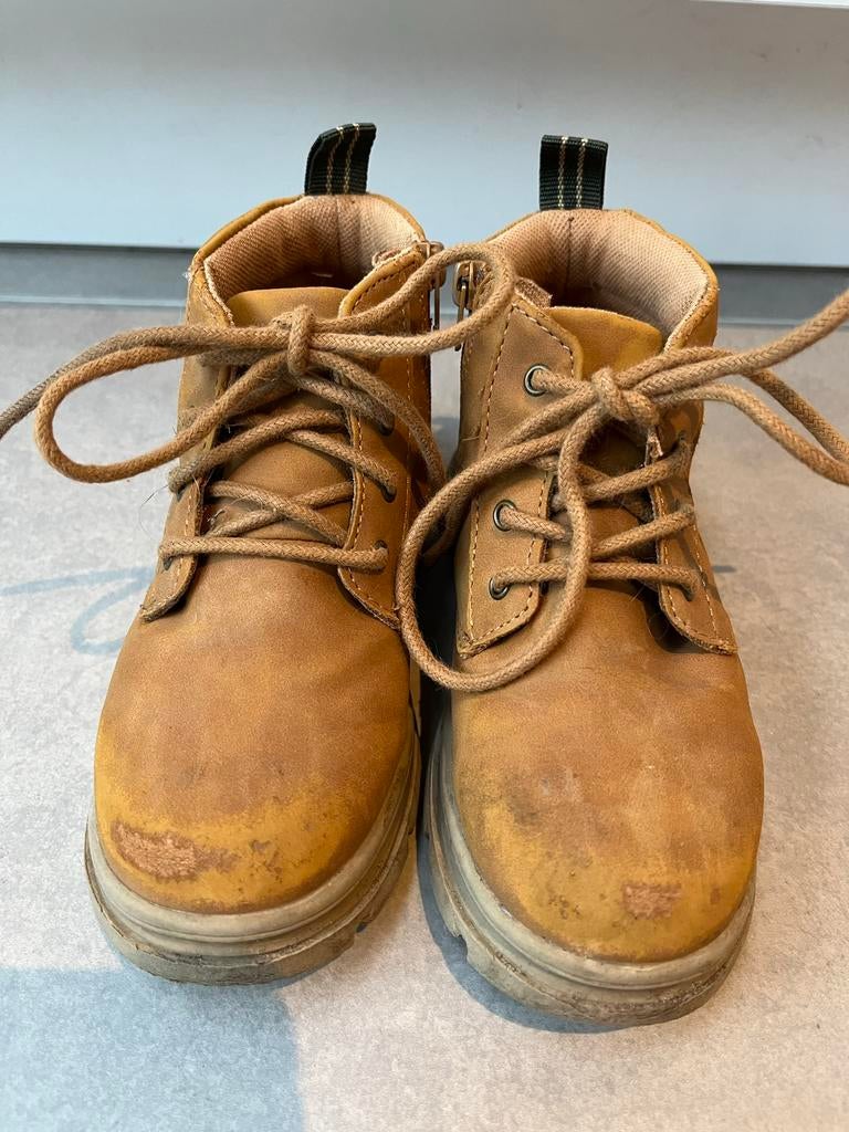 Yellow boots Zara mt 26 netjes, Gebruikt, Schoenen, Ophalen of Verzenden, Jongen
