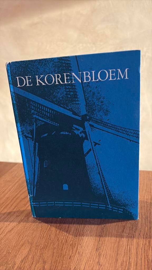 KR-10 W Schippers De korenbloem, Boeken, Ophalen of Verzenden, Gelezen